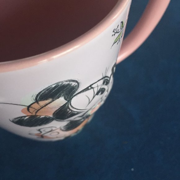 Disney Pink Mug "Bow" with Minnie - Picture 4 of 10